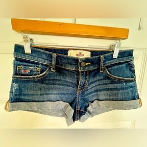 Hollister shorts / juniors